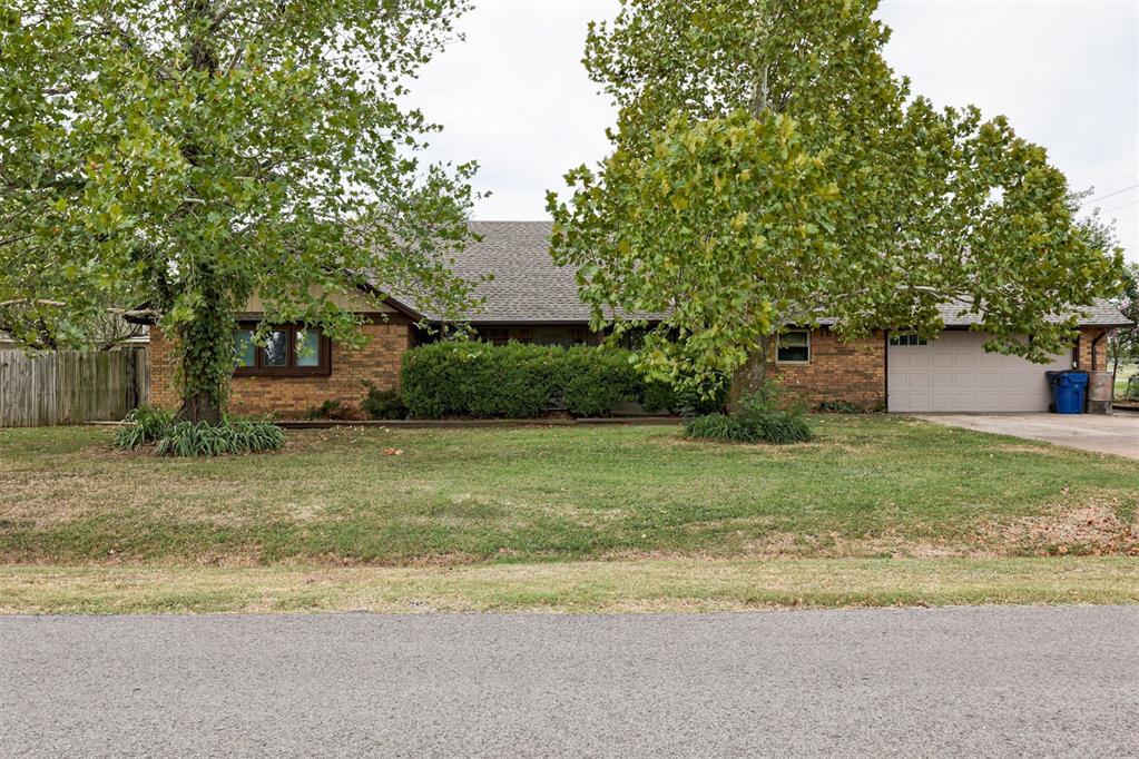 Van Buren Ave, Piedmont, OK 73078