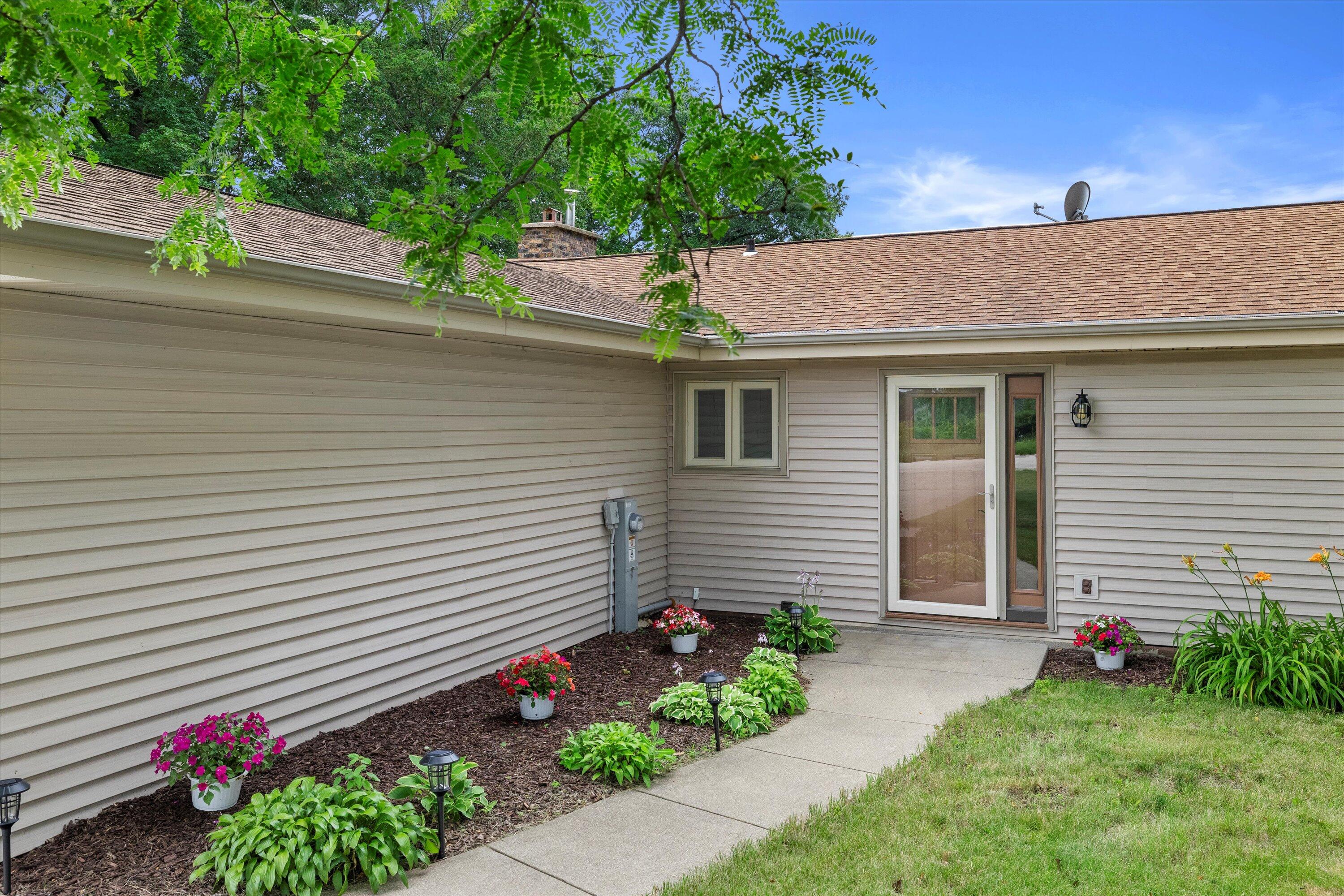 Schwarze Rd, Horicon, WI 53032