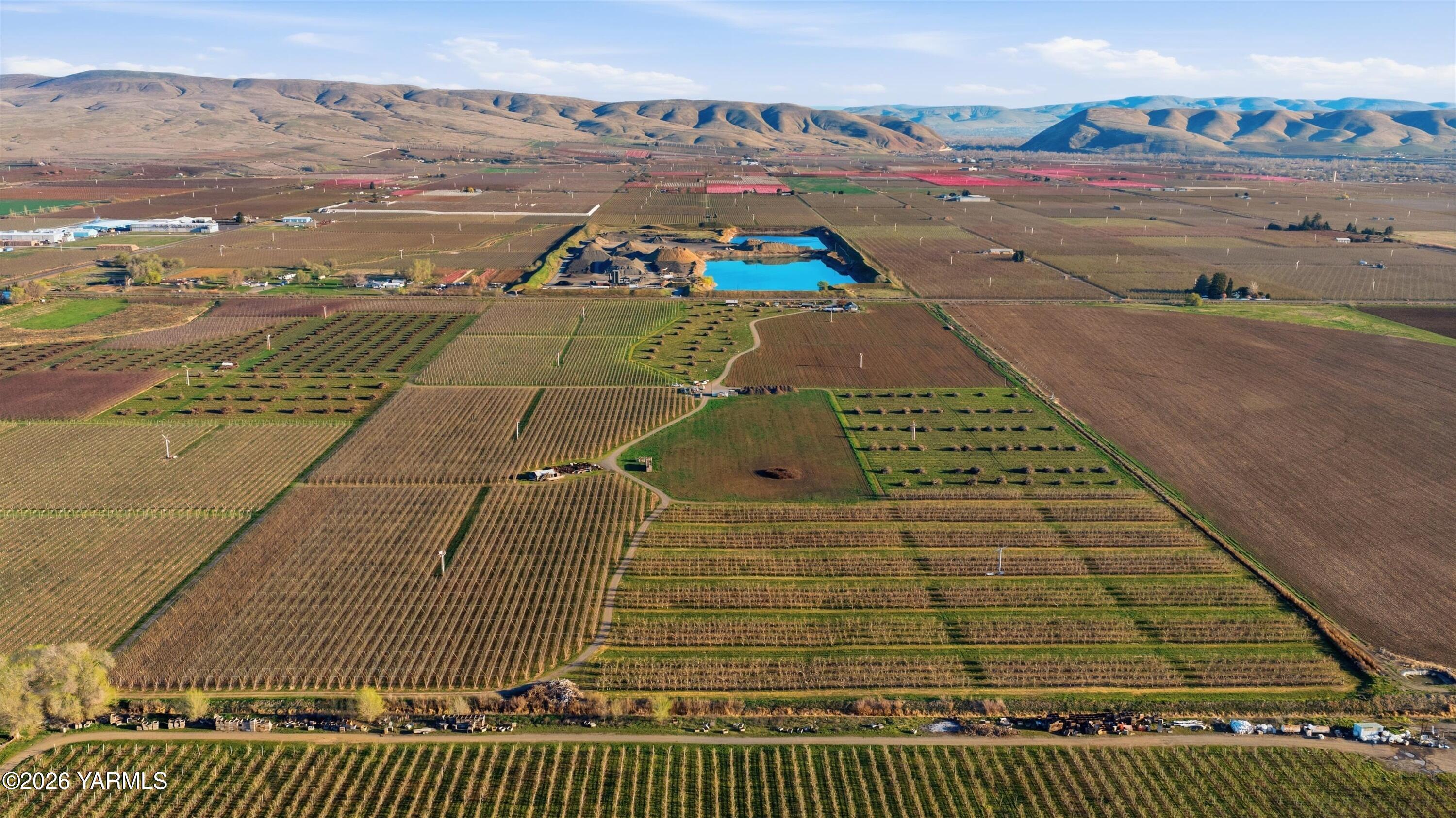 Land in Wapato