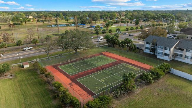 2387 - 2387 Hanover Dr, Townhouse with 3 bedrooms, 3 bathrooms and null parking in DUNEDIN FL | Image 87