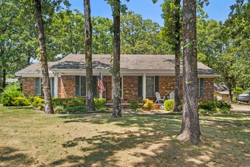6 Beaconsfield Ct, Sherwood, AR, 72120-6001 | Card Image