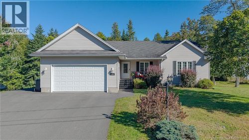 108 Hazelton Dr, Quispamsis, NB, E2E6B6 | Card Image