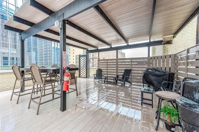 Outdoor area | Image 19