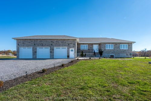 103 Hineman St, Kingston, ON, K7L0G2 | Card Image