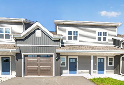 unit-2-1675 Reigle Dr, Kewaskum, WI, 53040-8923 | Card Image