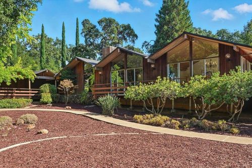 14582 Horseshoe Ct, Saratoga, CA, 95070 | Card Image