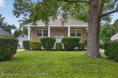 2203 Auburn Ave, Holt, MI, 48842-1105 | Card Image