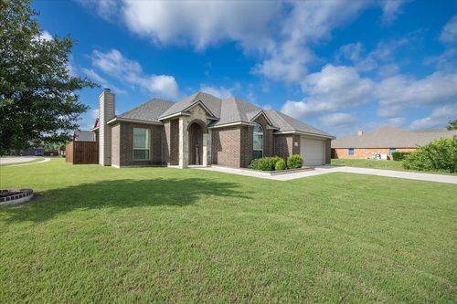 304 Hardeman Blvd, Justin, TX, 76247-7037 | Card Image