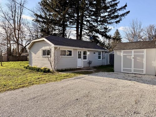 W1038 Geranium Road, BLOOMFIELD, WI, 53128 | Card Image