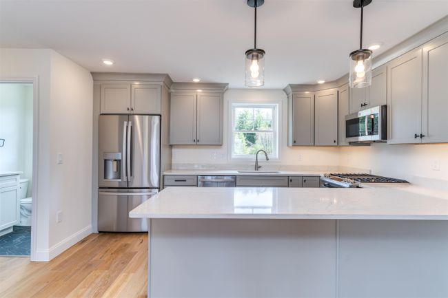 C - 5 Ryan Cir, Condo with 2 bedrooms, 3 bathrooms and null parking in Thornton NH | Image 4