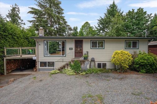 671 Beaconsfield Rd, Nanaimo, BC, V9R1X1 | Card Image