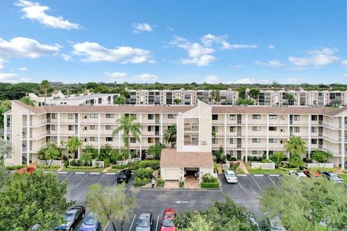 apt-108-7351 Kinghurst Dr, Delray Beach, FL, 33446-2978 | Card Image