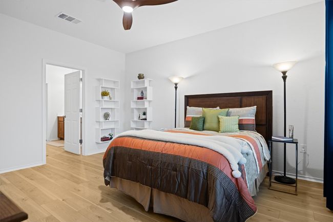 6404 Routenburn St, House other with 4 bedrooms, 2 bathrooms and 4 parking in Austin TX | Image 22