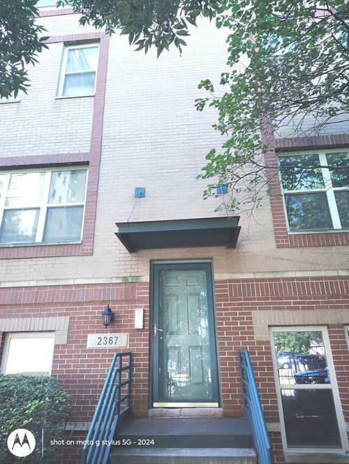 1a-2367 E 70th Pl, Chicago, IL, 60649-2263 | Card Image