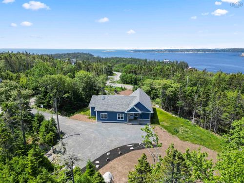 667 Shad Point Pky, Blind Bay, NS, B3Z4C2 | Card Image