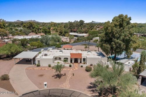 5526 E Shangri La Rd, Scottsdale, AZ, 85254-4742 | Card Image