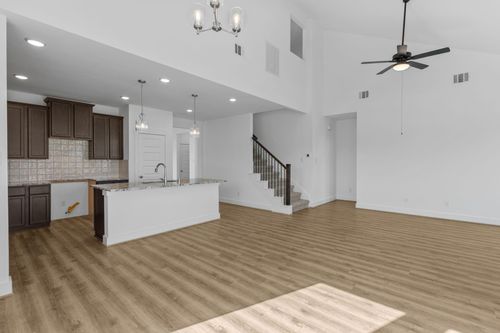 4533 Blue Mountain Laurel St, Pinehurst, TX, 77362-1209 | Card Image