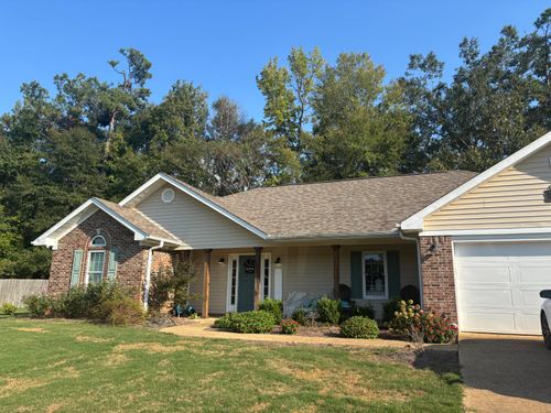 183 Cottonwood Cv., Pontotoc, MS, 38863 | Card Image