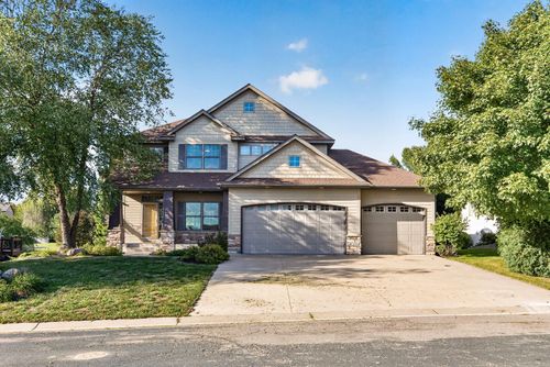 1740 Sandbar Cir, Waconia, MN, 55387-1068 | Card Image