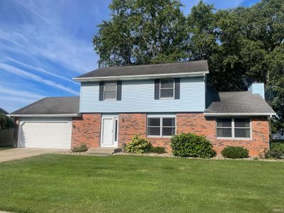 1309 Darien Court, House other with 3 bedrooms, 2 bathrooms and null parking in Mishawaka IN | Image 1