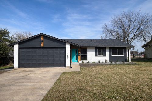 1924 Spiceberry Ln, Mesquite, TX, 75149-3034 | Card Image