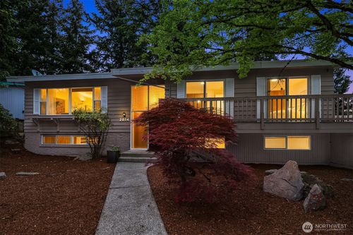 2814 129th Avenue Se, Bellevue, WA, 98005 | Card Image