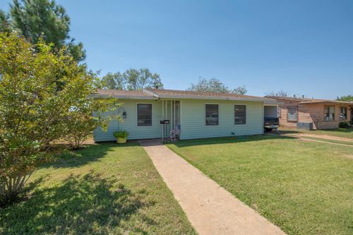 3805 Avondale, Midland, TX, 79703 | Card Image