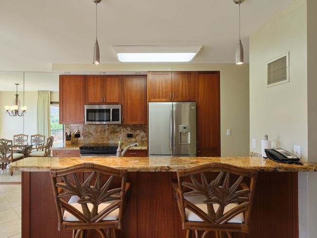 704 - 50 Nohea Kai Dr, Condo with 2 bedrooms, 2 bathrooms and null parking in Lahaina HI | Image 20