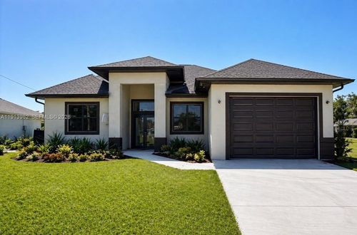 2532 Ne 1st Pl, Cape Coral, FL, 33909-8845 | Card Image