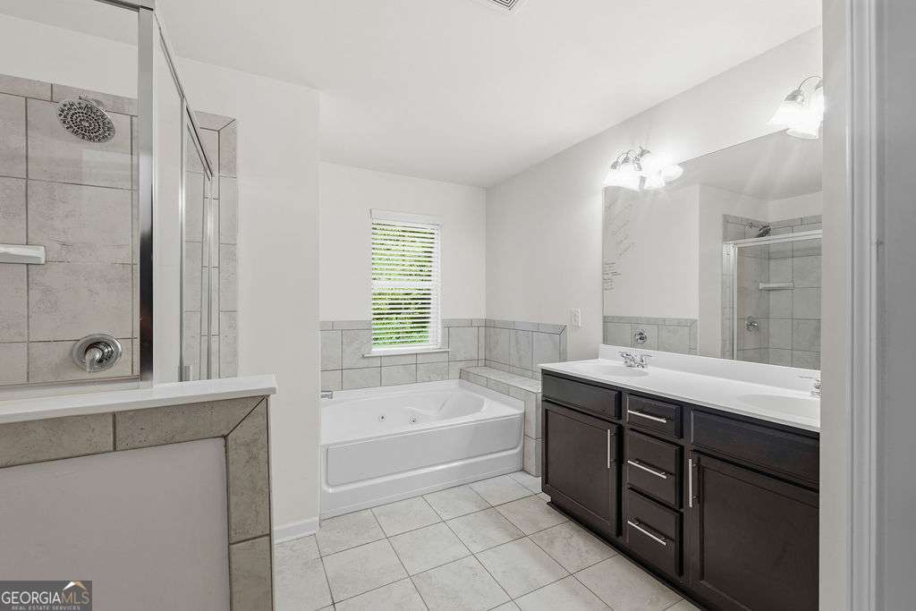 Residential in Lithonia 3
