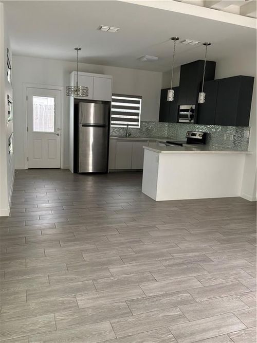 3-904 W Carmel Avenue, Pharr, TX, 78577 | Card Image