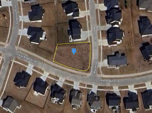 765 Indian Ridge Dr, Waukee, IA, 50263-9803 | Card Image