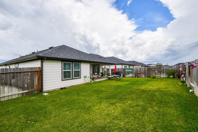 1237 Waterside Trce, House other with 4 bedrooms, 3 bathrooms and 2 parking in Sealy TX | Image 28