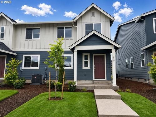 830 Sifuentez Ct, Woodburn, OR, 97071 | Card Image