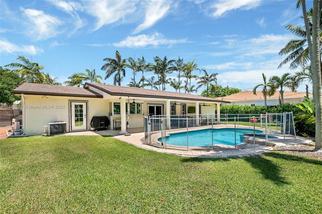 6420 Dolphin Drive, House other with 3 bedrooms, 2 bathrooms and null parking in Coral Gables FL | Image 23