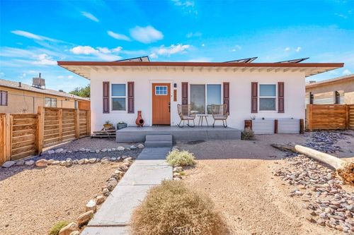 6688 Oasis Ave, Twentynine Palms, CA, 92277 | Card Image