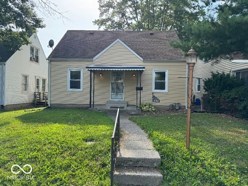 230 S 6th Ave, Beech Grove, IN, 46107-1953 | Card Image