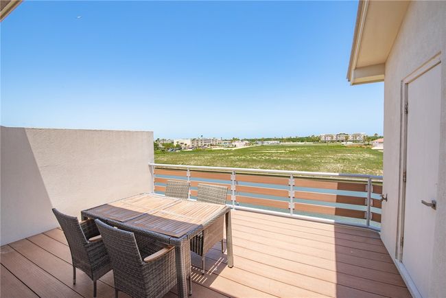 C - 14410 E Cabana St, Condo with 3 bedrooms, 4 bathrooms and 2 parking in Corpus Christi TX | Image 29