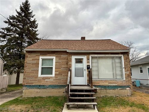 1253 Sevilla Ave, Akron, OH, 44314-1418 | Card Image