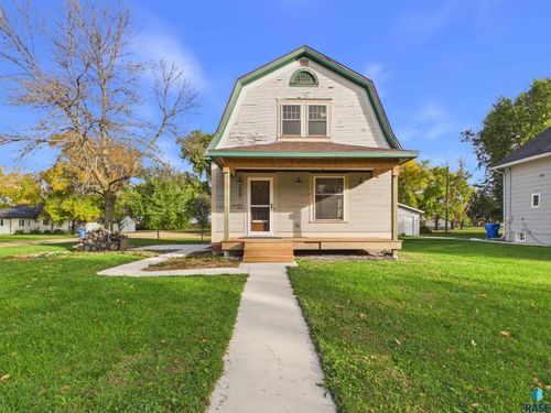 208 W James St Street, Oldham, SD, 57051 | Card Image