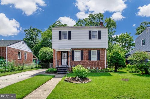 9731 52nd Ave, COLLEGE PARK, MD, 20740-1503 | Card Image