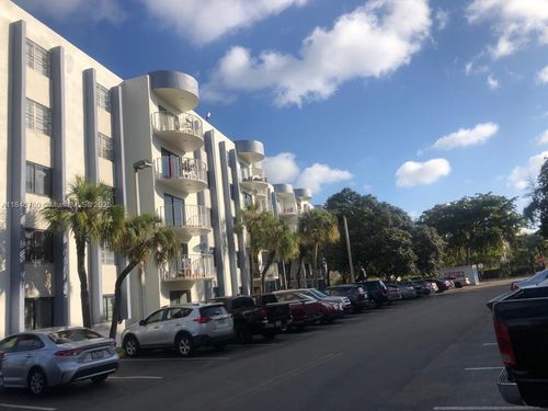 apt-105-2601 Nw 56th Ave, Lauderhill, FL, 33313-2429 | Card Image