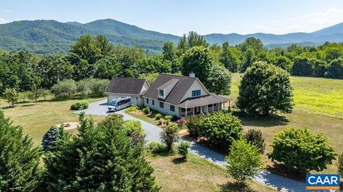 450 Phillips Ln, Nellysford, VA, 22958-2371 | Card Image