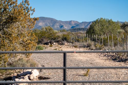 --3580 N Kit Carson Trail, Rimrock, AZ, 86335 | Card Image