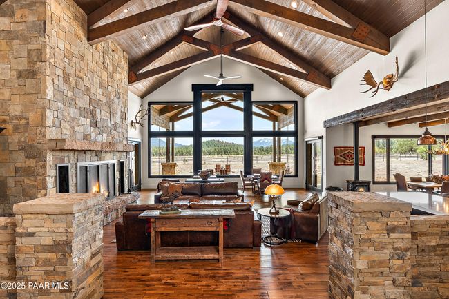 Great Room | Image 23