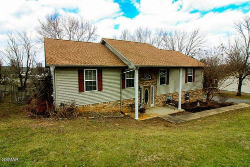 1645 Jasmine Trl, Sevierville, TN, 37862-9379 | Card Image