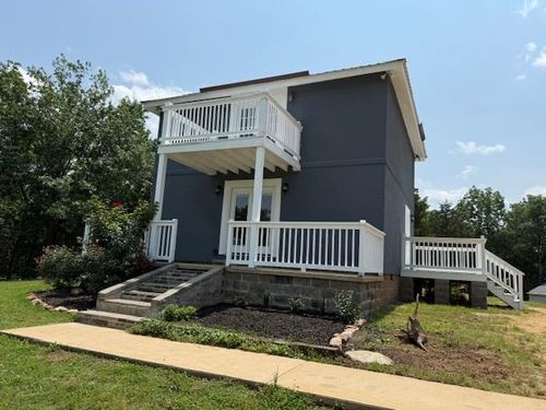135 Lapa Ln, Clifton, TN, 38425-1005 | Card Image
