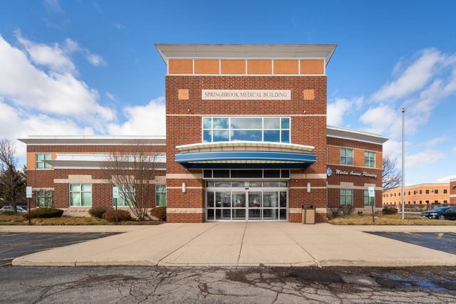 Commercial Lease in Naperville 2