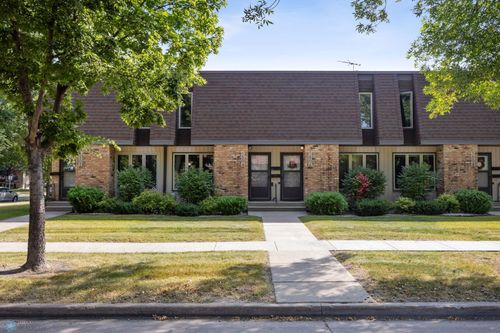 1504 16 1/2 St S, Fargo, ND, 58103-4030 | Card Image