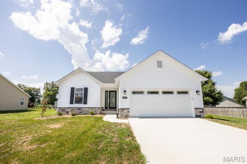 405 Acorn Way, Lebanon, IL, 62254-1130 | Card Image